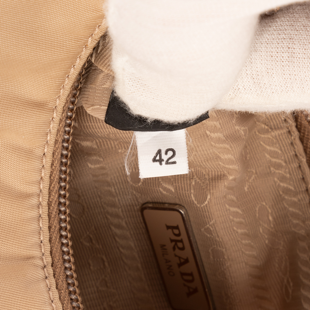 Prada Re-Edition Nylon - Picture 11 of 11